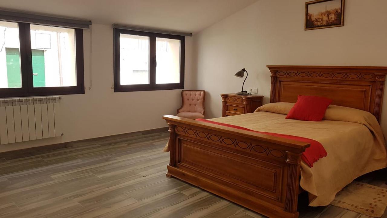 Apartamentos Las Huertas Villamiel Экстерьер фото