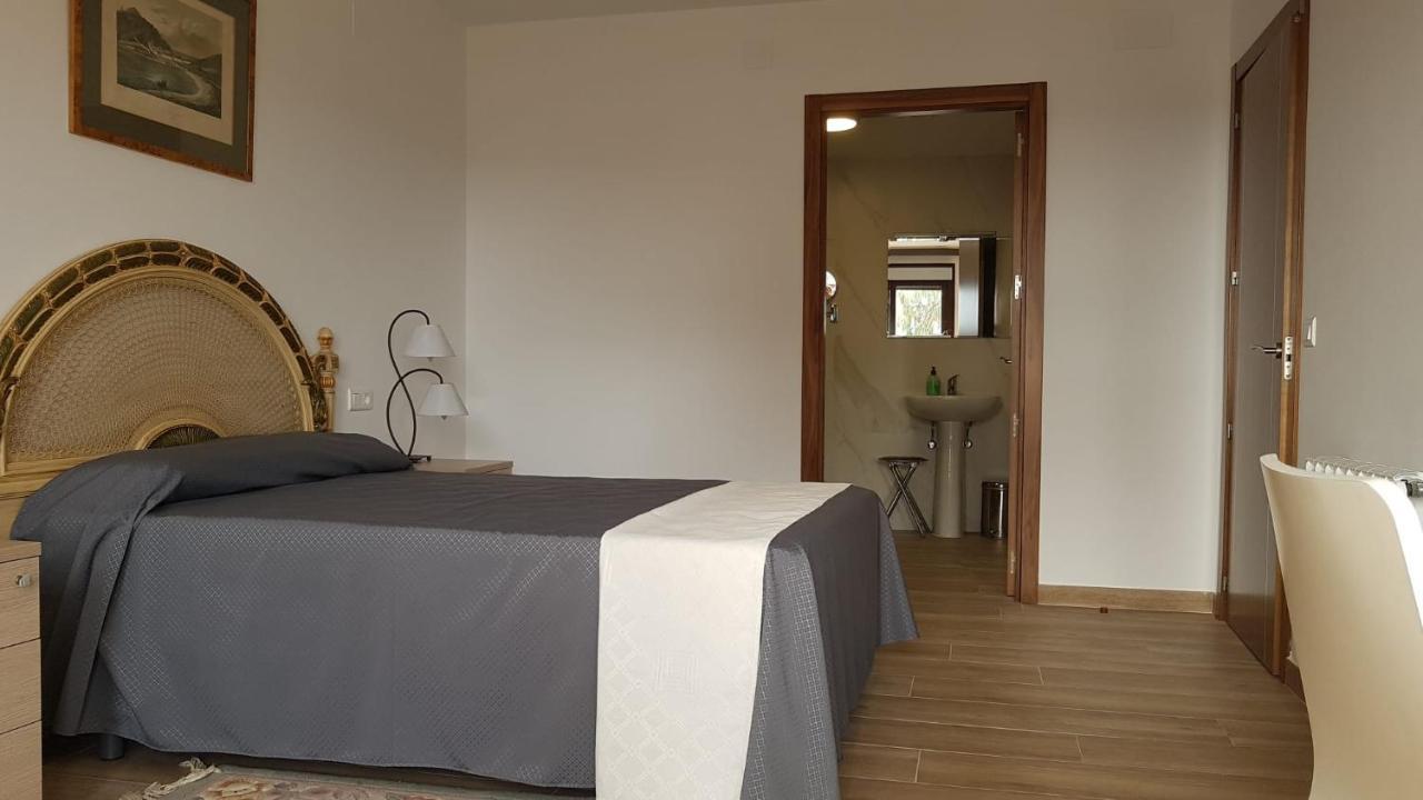 Apartamentos Las Huertas Villamiel Экстерьер фото